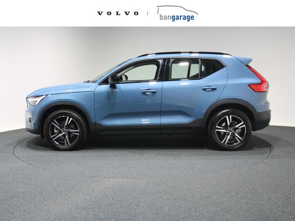 Volvo XC40 B3 Plus Dark 120 kW image number 2