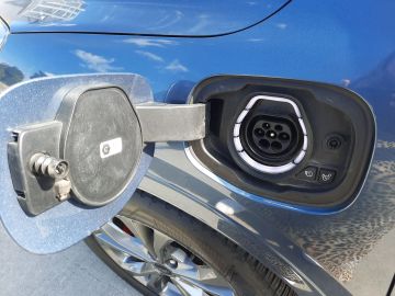 Car image 31