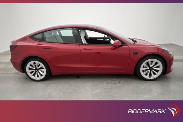 Tesla Model 3 Standard Range Plus 239 kW image number 4