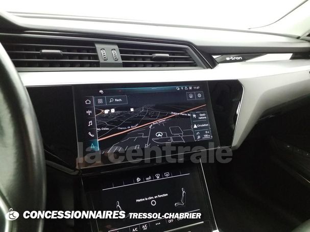 Audi e-tron 55 quattro 300 kW image number 22