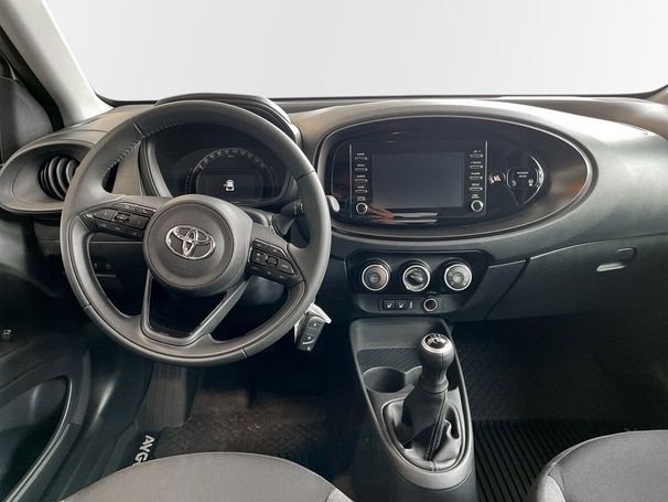 Toyota Aygo X 1.0 53 kW image number 9