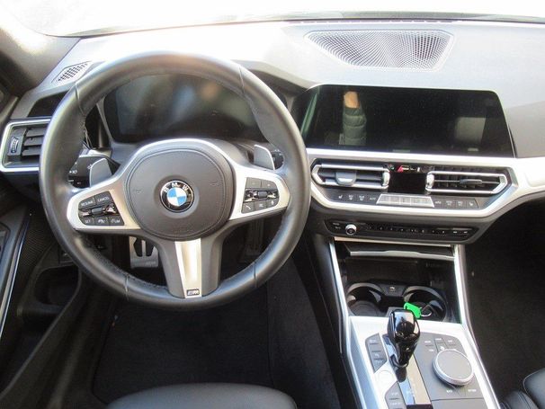 BMW 320i Touring 135 kW image number 7