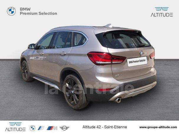 BMW X1 sDrive18i xLine 100 kW image number 4