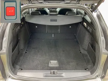 Car image 33