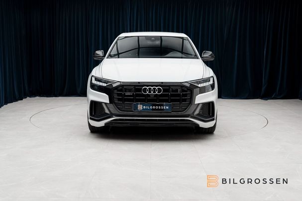 Audi Q8 55 TFSI quattro S-line 250 kW image number 8