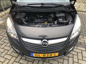 Car image 37