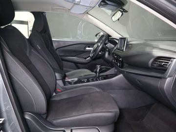 Car image 38