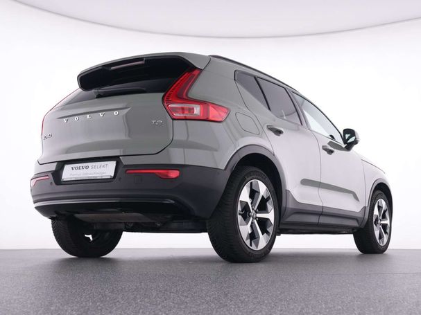 Volvo XC40 T2 Plus Dark 95 kW image number 9