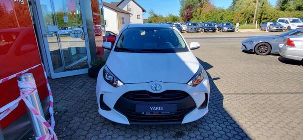 Toyota Yaris 1.0 VVT-i Comfort 53 kW image number 2