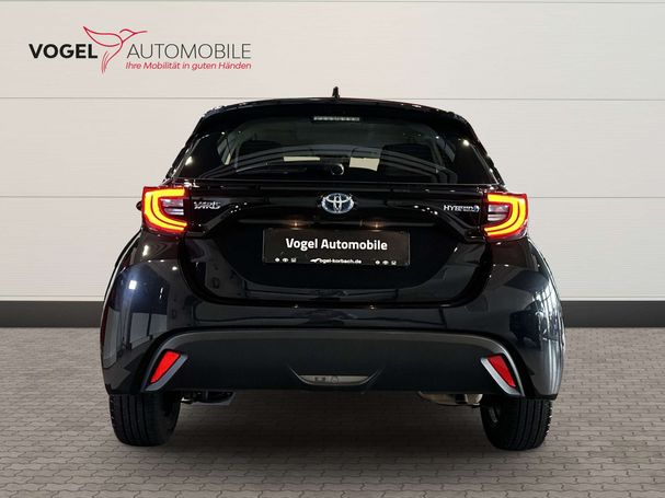 Toyota Yaris Hybrid 85 kW image number 6