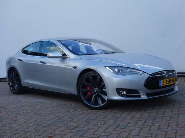 Tesla Model S 85D Performance AWD 516 kW image number 47