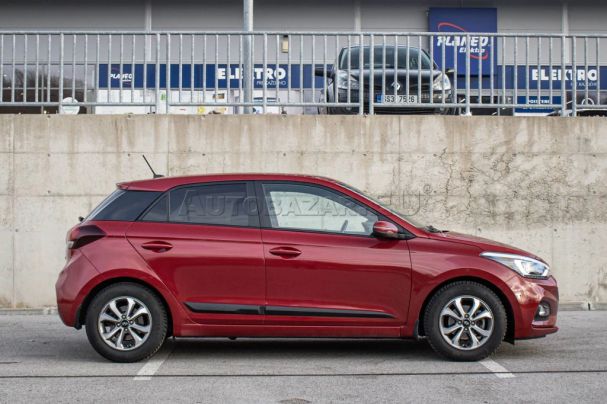 Hyundai i20 1.2 Style 62 kW image number 3