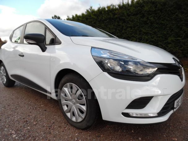 Renault Clio dCi 75 55 kW image number 2