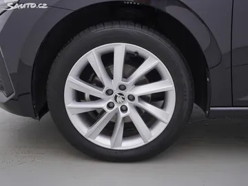 Car image 36