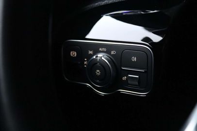 Car image 41