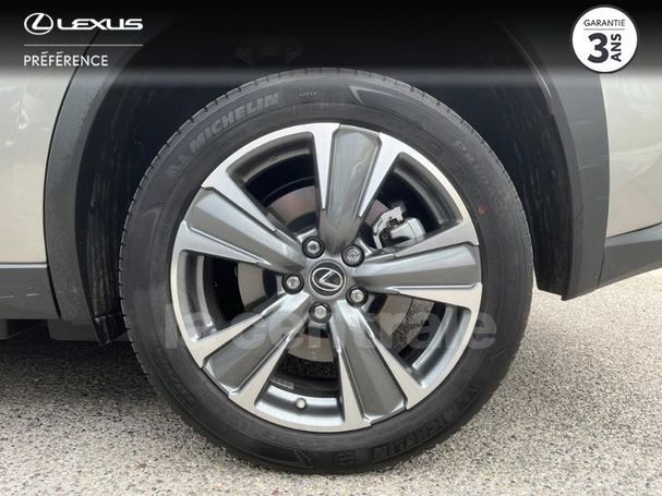 Lexus UX 300e 150 kW image number 11