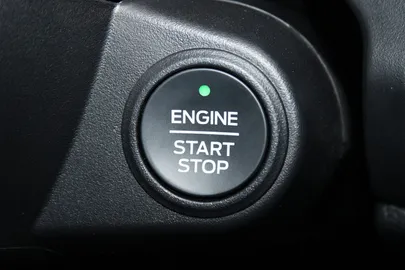 Car image 34