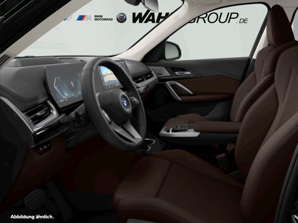 BMW X1 xDrive30e 240 kW image number 4