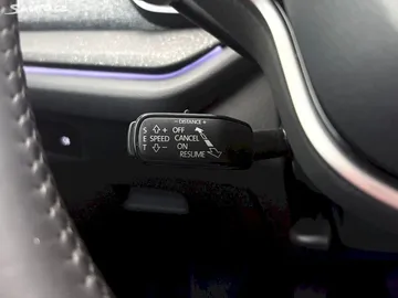 Car image 42