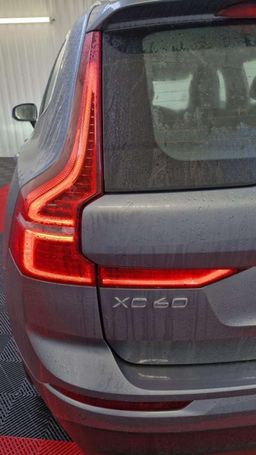 Volvo XC60 AWD B5 173 kW image number 39