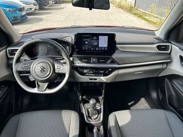 Car image 12