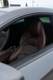 Car image 38