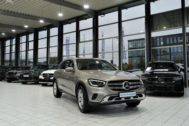 Mercedes-Benz GLC 300 190 kW image number 2