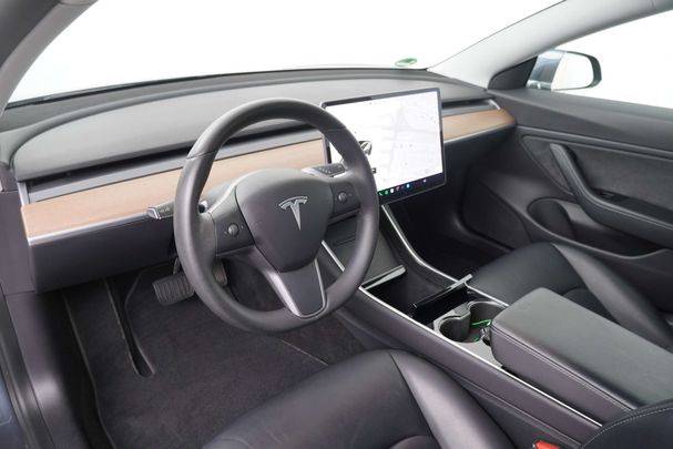 Tesla Model 3 Long Range AWD 158 kW image number 5