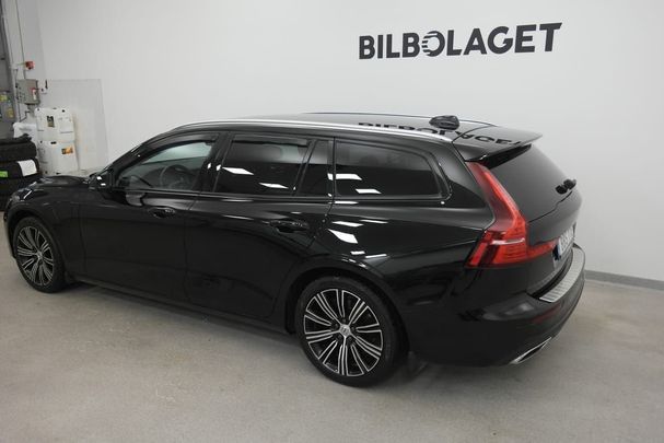 Volvo V60 T6 Recharge AWD 253 kW image number 3