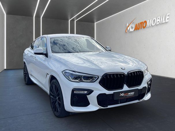 BMW X6 M50i xDrive 390 kW image number 2