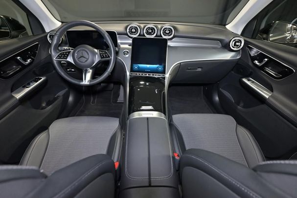 Mercedes-Benz GLC 220 d 145 kW image number 23