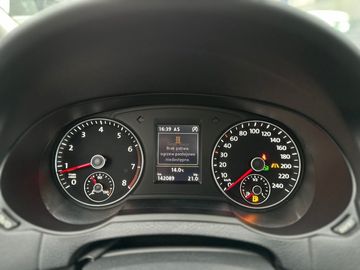 Car image 31