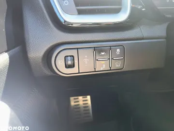Car image 37