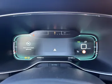 Car image 35