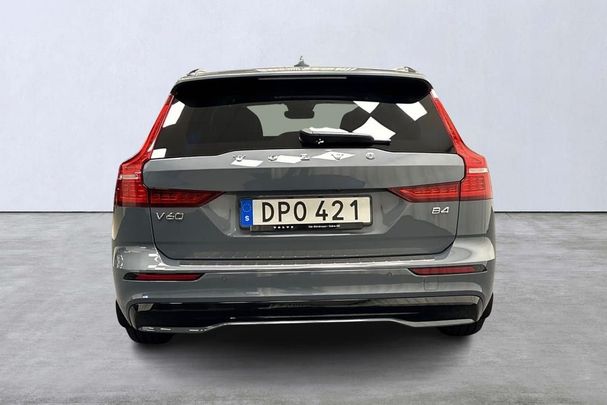 Volvo V60 B4 Plus 147 kW image number 4