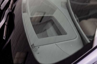 Car image 36