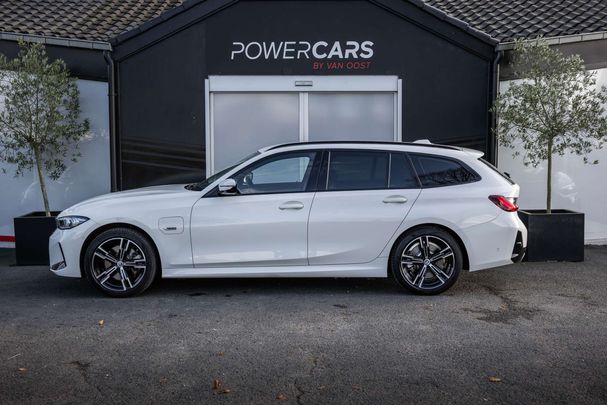 BMW 330 Touring xDrive 185 kW image number 8