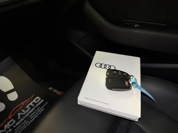 Car image 37