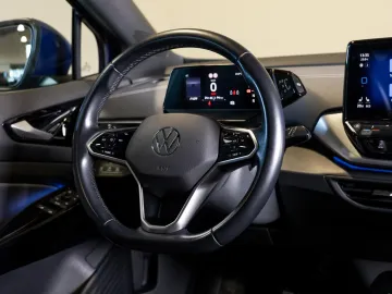 Car image 35