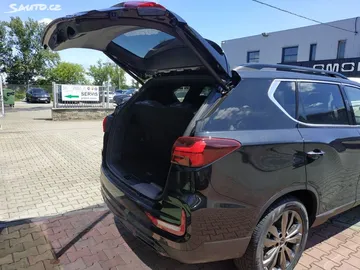 Car image 29