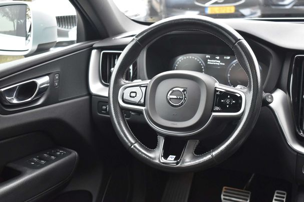 Volvo XC60 D4 AWD 140 kW image number 24