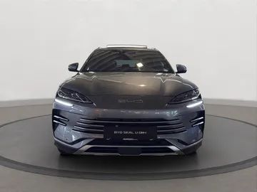 Car image 2