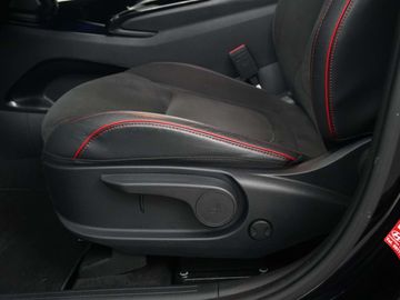 Car image 37