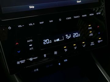 Car image 37