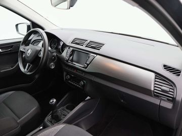 Car image 37