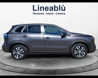 Car image 4