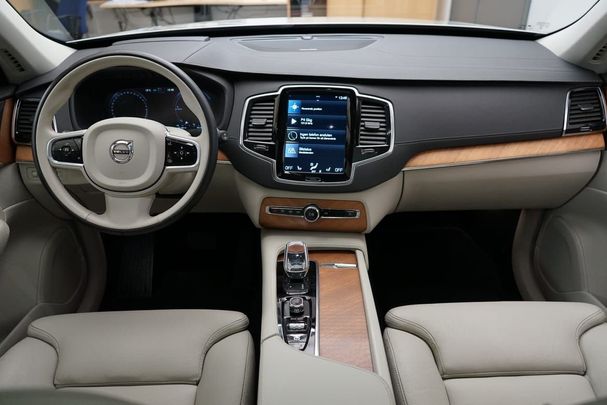 Volvo XC90 Recharge T8 AWD 293 kW image number 6