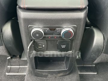 Car image 33