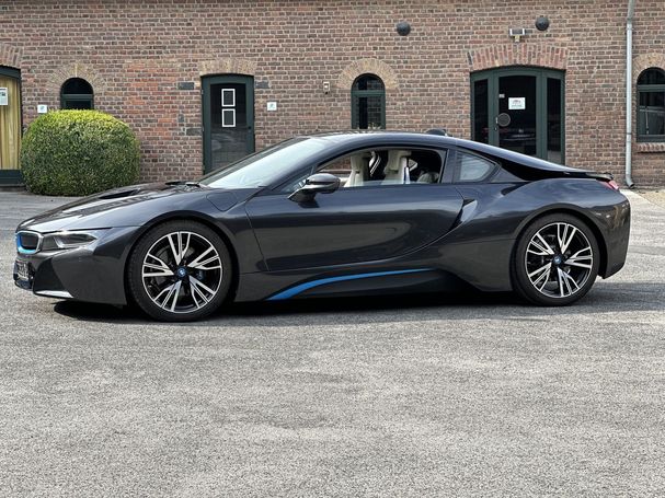 BMW i8 xDrive 266 kW image number 10