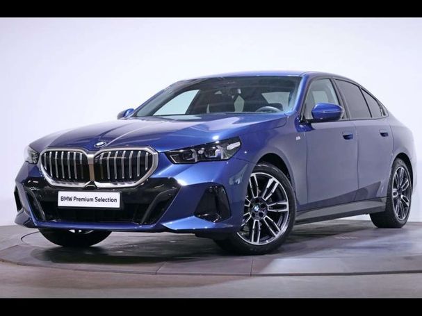 BMW 520i 140 kW image number 1